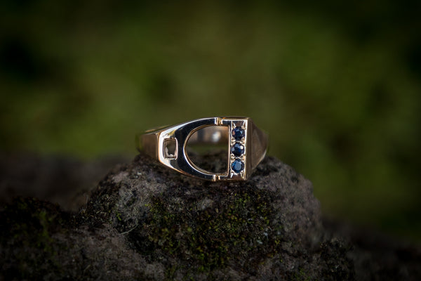 Stirrup Ring - 9ct Gold - Sapphires